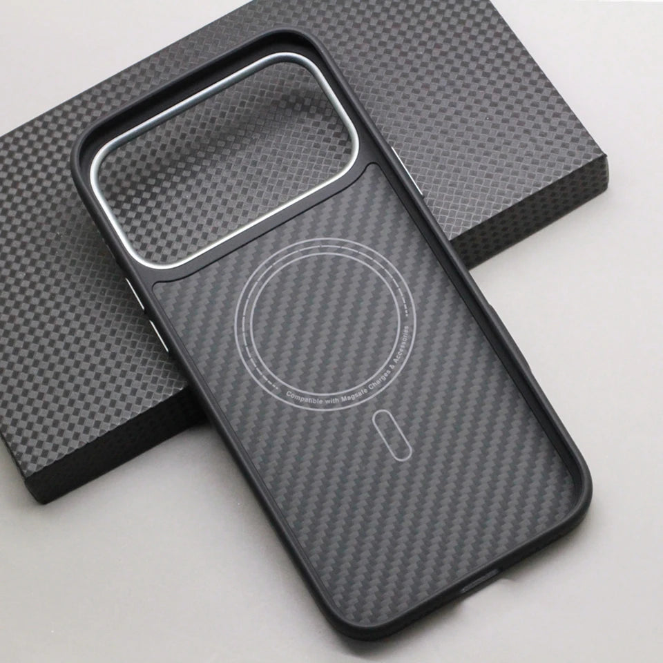 iPhone 17 Series Carbon Fiber MagSafe Case – Kevlar Aramid + Soft TPU Frame